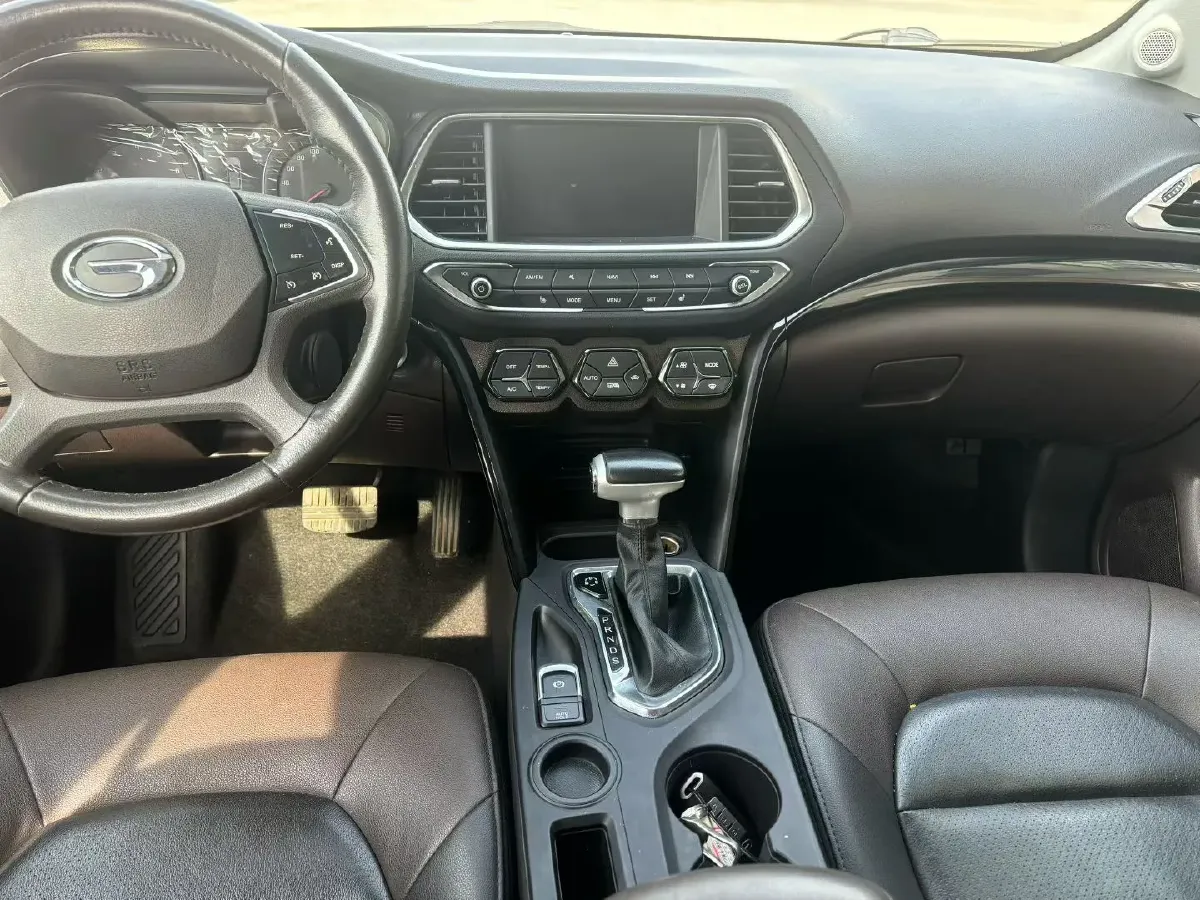 2017 GAC Trumpchi GS4 1.5T 152HP L4 6AT,autocango,china used car exporter,china ev exporter,chinese used car exporter,chinese used ev exporter