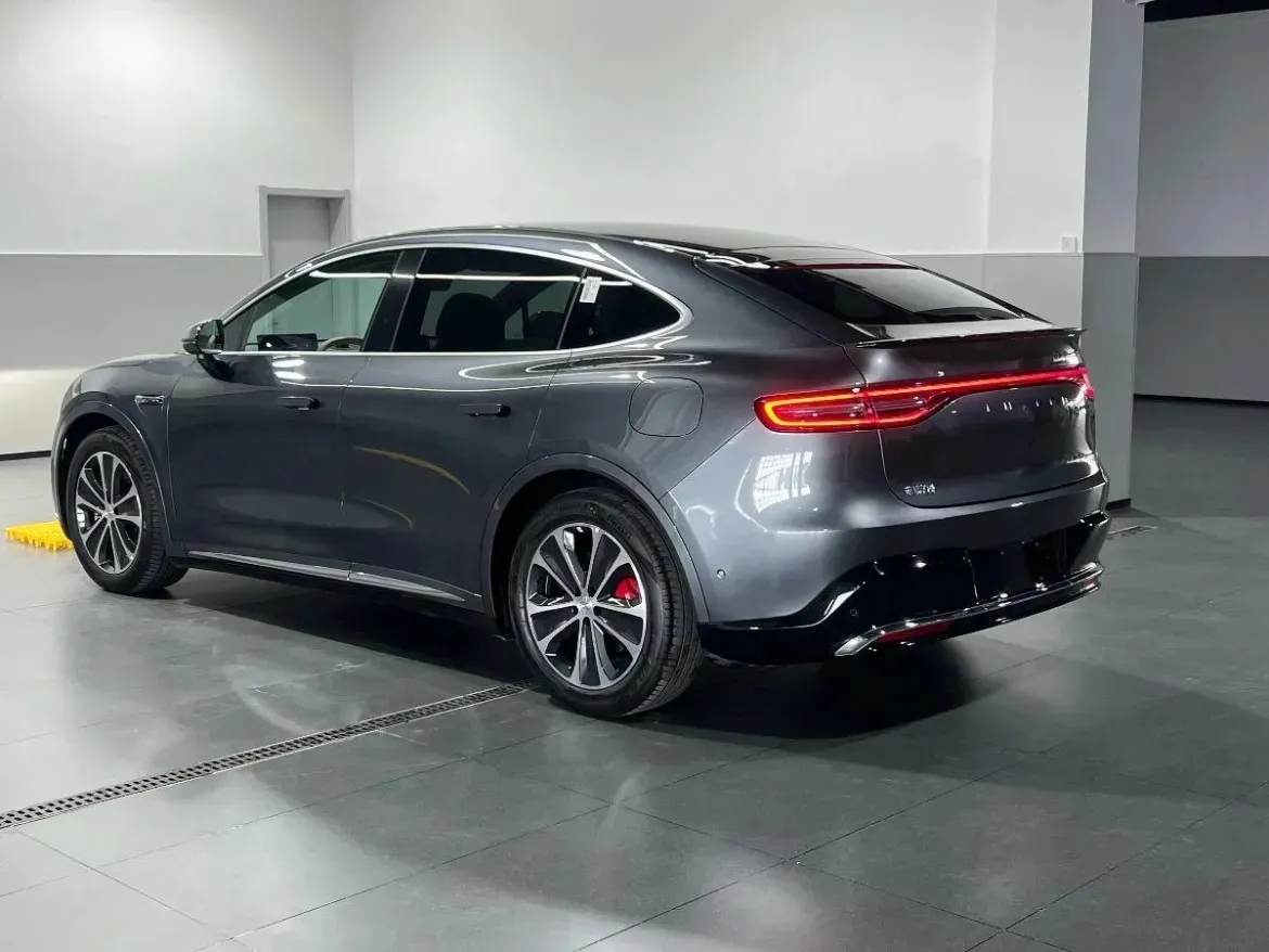 2026 Luxeed R7 REEV 156HP REEV,autocango,china used car exporter,china ev exporter,chinese used car exporter,chinese used ev exporter