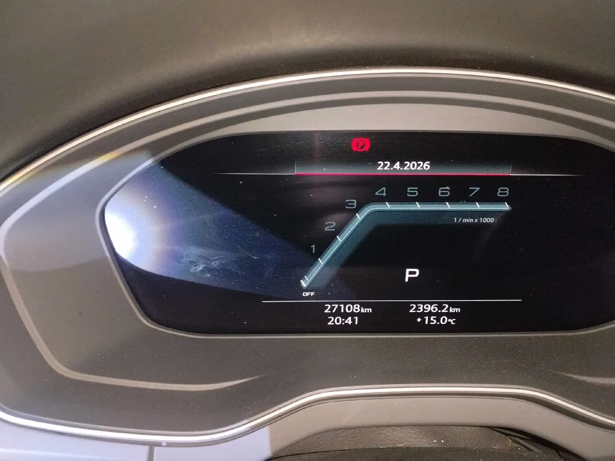 2024 Audi Q5L 2.0T 190HP L4 7DCT,autocango,china used car exporter,china ev exporter,chinese used car exporter,chinese used ev exporter