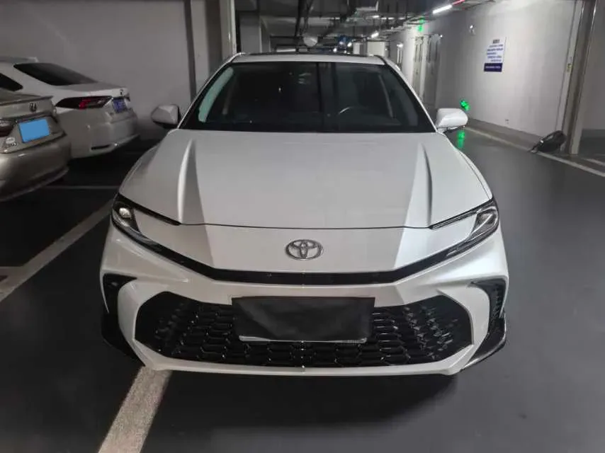 2026 Toyota Camry 2.0L 152HP L4 E-CVT Hybrid,autocango,china used car exporter,china ev exporter,chinese used car exporter,chinese used ev exporter