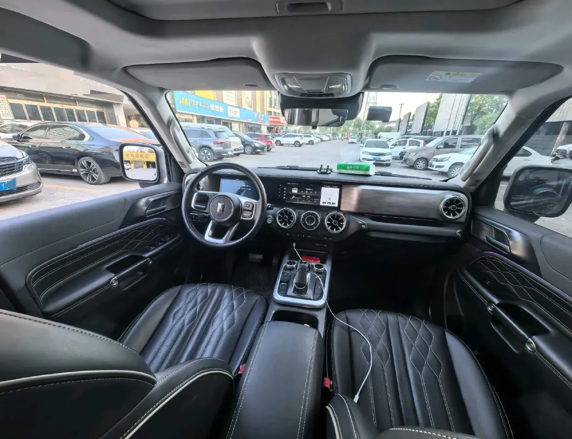 2024 Tank 300 2.0T 227HP L4 8AT,autocango,china used car exporter,china ev exporter,chinese used car exporter,chinese used ev exporter