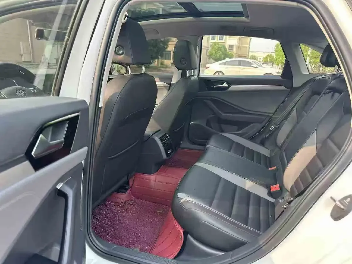 2021 Volkswagen Sagitar 1.2T 116HP L4 7DCT,autocango,china used car exporter,china ev exporter,chinese used car exporter,chinese used ev exporter