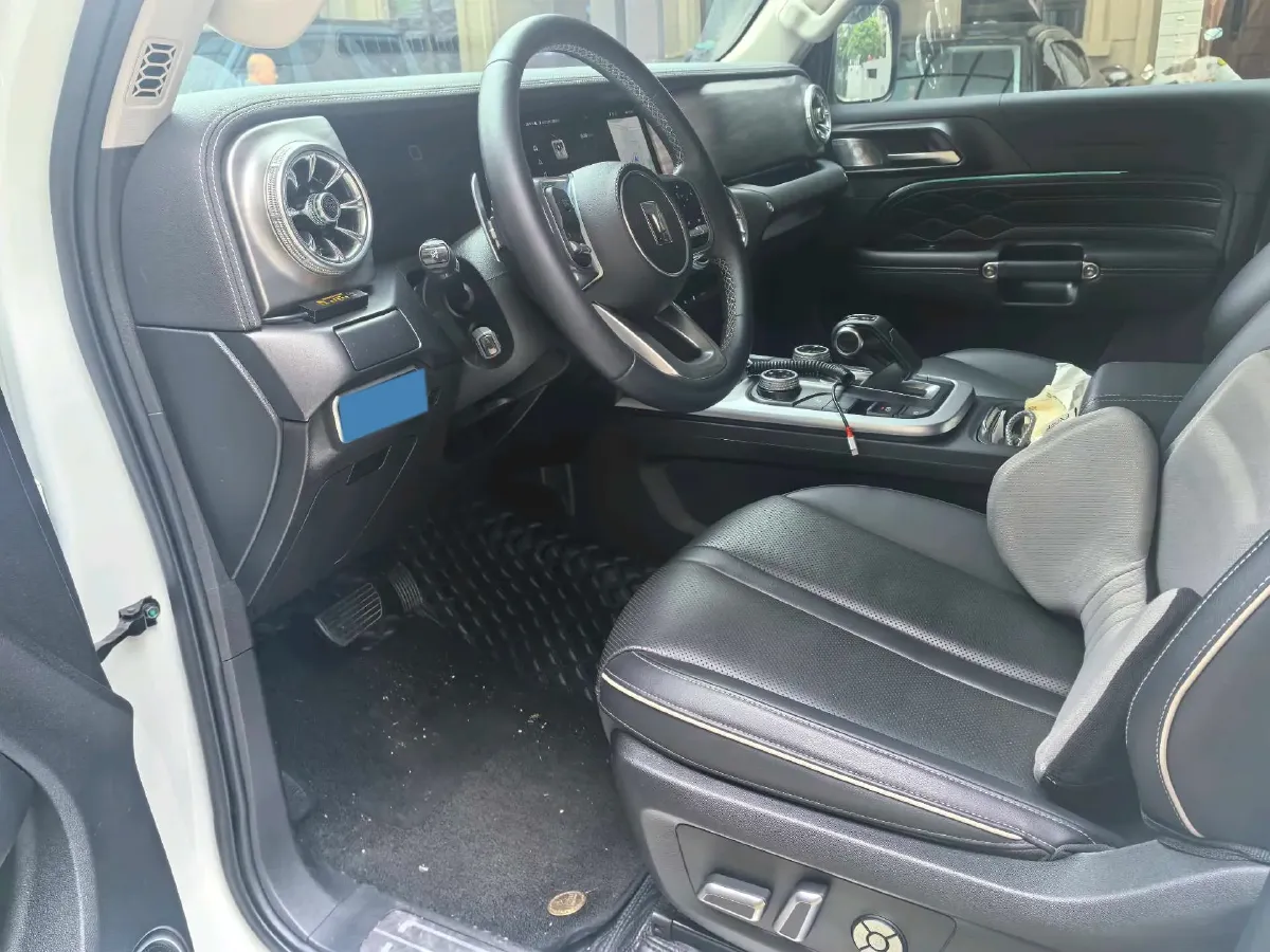 2023 Tank 300 2.0T 227HP L4 8AT,autocango,china used car exporter,china ev exporter,chinese used car exporter,chinese used ev exporter