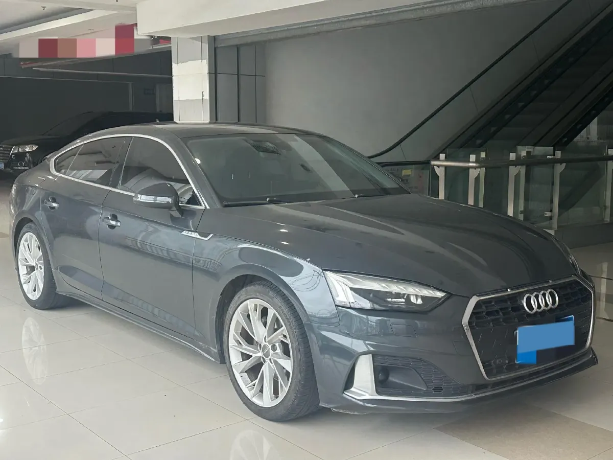 2021 Audi A5 2.0T 204HP L4 7DCT,autocango,china used car exporter,china ev exporter,chinese used car exporter,chinese used ev exporter