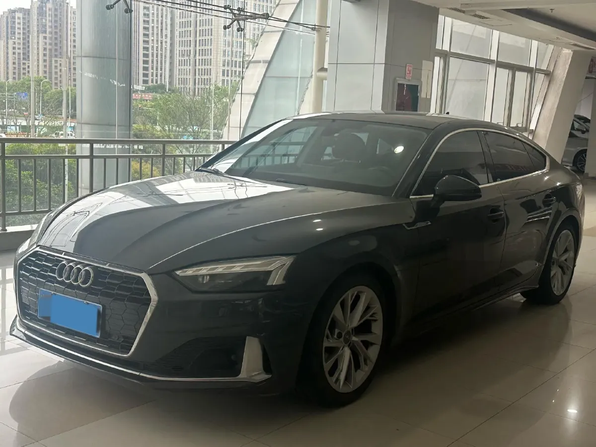 2021 Audi A5 2.0T 204HP L4 7DCT,autocango,china used car exporter,china ev exporter,chinese used car exporter,chinese used ev exporter