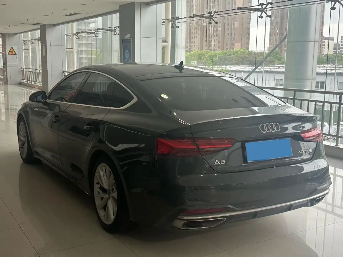 2021 Audi A5 2.0T 204HP L4 7DCT,autocango,china used car exporter,china ev exporter,chinese used car exporter,chinese used ev exporter