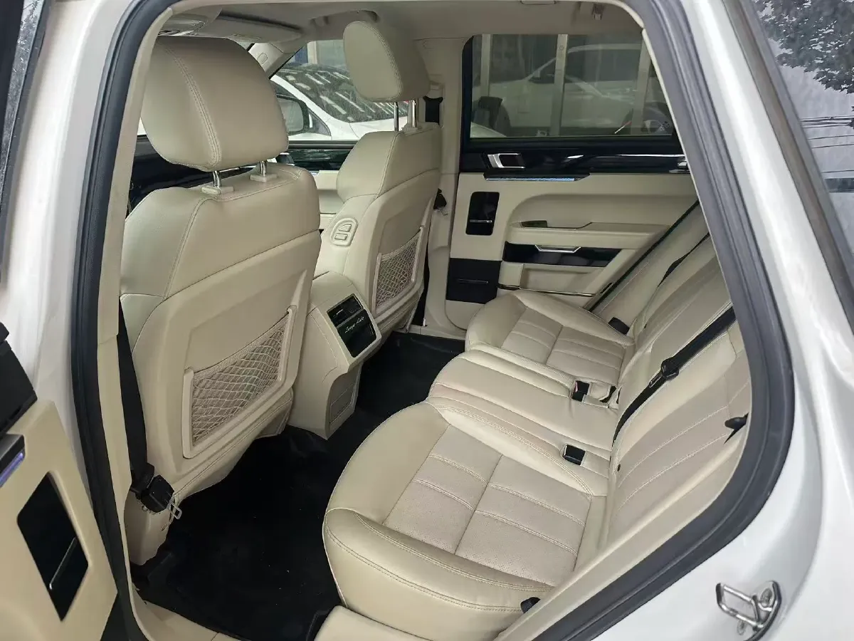 2017 Zotye T700 1.8T 177HP L4 6DCT,autocango,china used car exporter,china ev exporter,chinese used car exporter,chinese used ev exporter