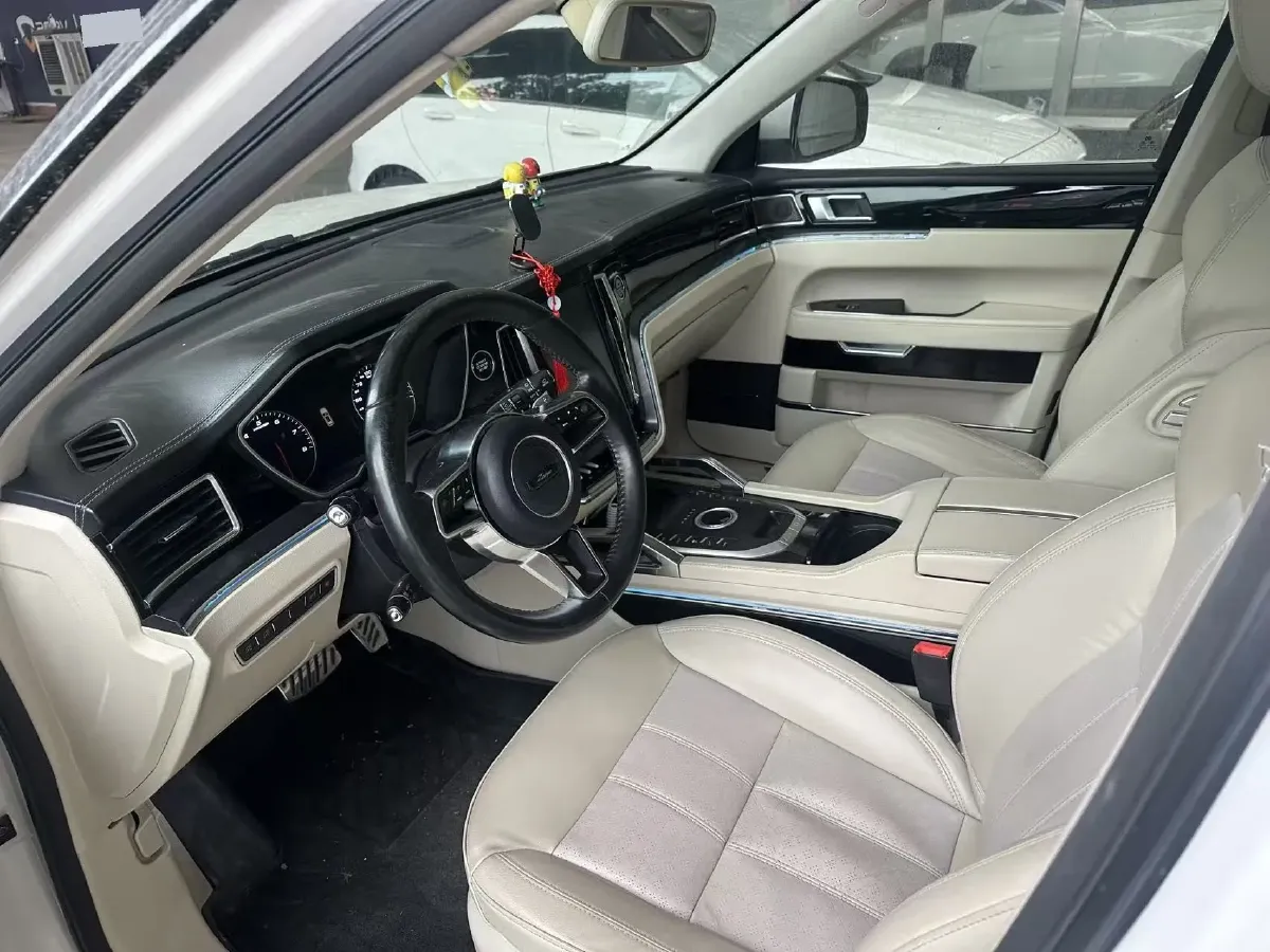 2017 Zotye T700 1.8T 177HP L4 6DCT,autocango,china used car exporter,china ev exporter,chinese used car exporter,chinese used ev exporter