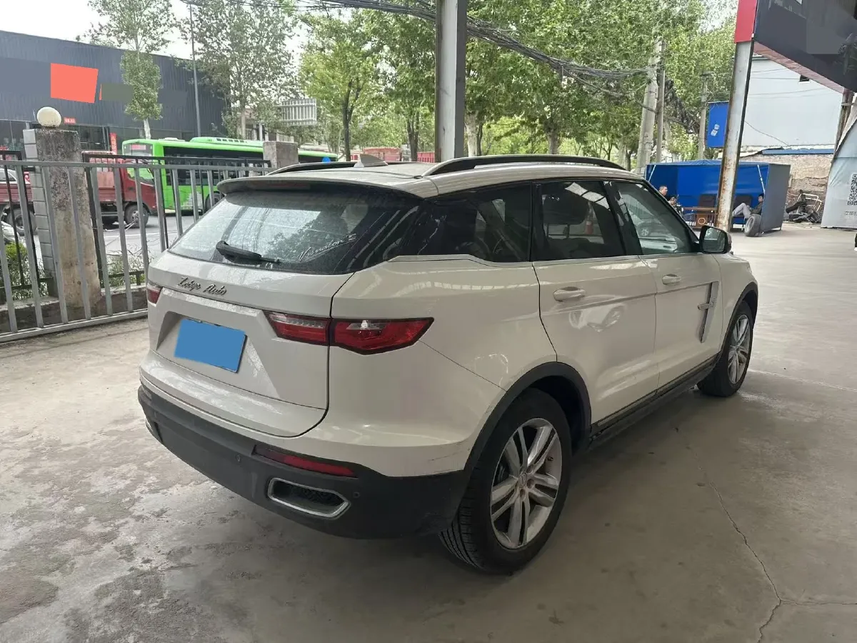2017 Zotye T700 1.8T 177HP L4 6DCT,autocango,china used car exporter,china ev exporter,chinese used car exporter,chinese used ev exporter