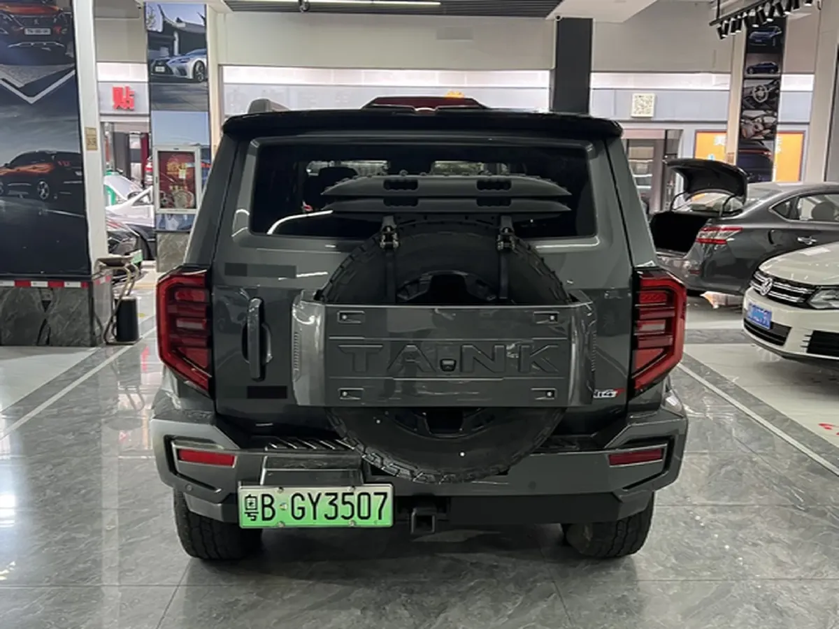 2024 Tank 400 2.0T 252HP L4 9AT PHEV 36.7/37.1KWH,autocango,china used car exporter,china ev exporter,chinese used car exporter,chinese used ev exporter