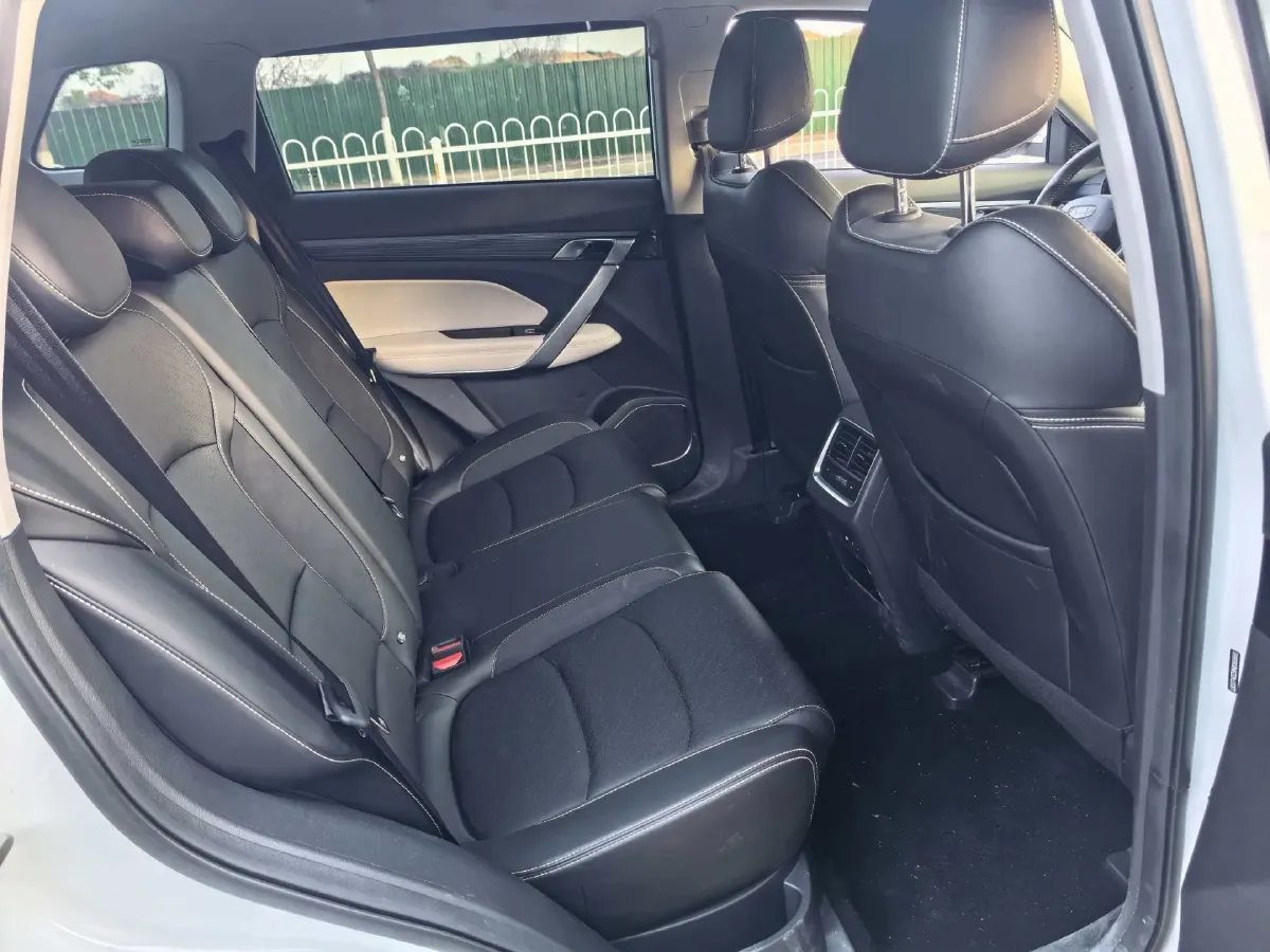 2022 Geely Azkarra 1.8T 184HP L4 7DCT,autocango,china used car exporter,china ev exporter,chinese used car exporter,chinese used ev exporter