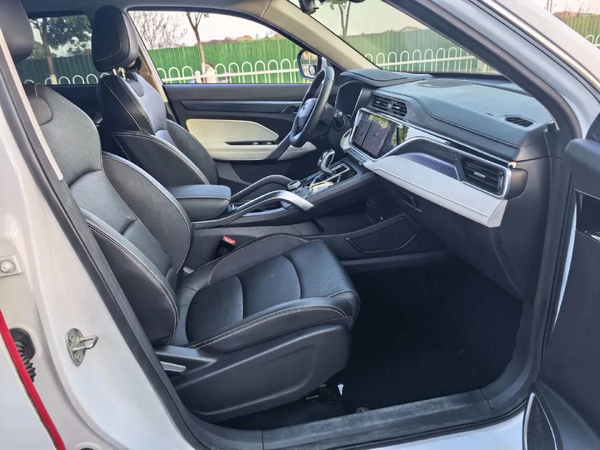 2022 Geely Azkarra 1.8T 184HP L4 7DCT,autocango,china used car exporter,china ev exporter,chinese used car exporter,chinese used ev exporter