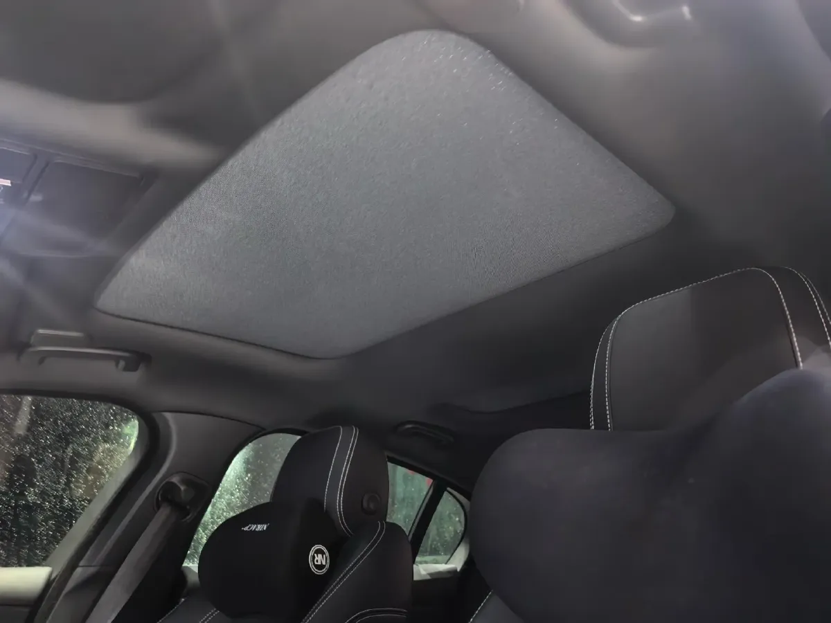 2021 Jaguar XEL 2.0T 200HP L4 8AT,autocango,china used car exporter,china ev exporter,chinese used car exporter,chinese used ev exporter