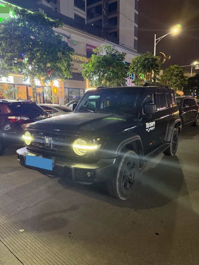 2023 Tank 300 2.0T 227HP L4 8AT,autocango,china used car exporter,china ev exporter,chinese used car exporter,chinese used ev exporter