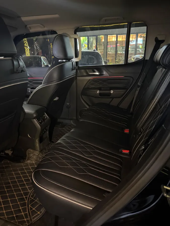 2023 Tank 300 2.0T 227HP L4 8AT,autocango,china used car exporter,china ev exporter,chinese used car exporter,chinese used ev exporter