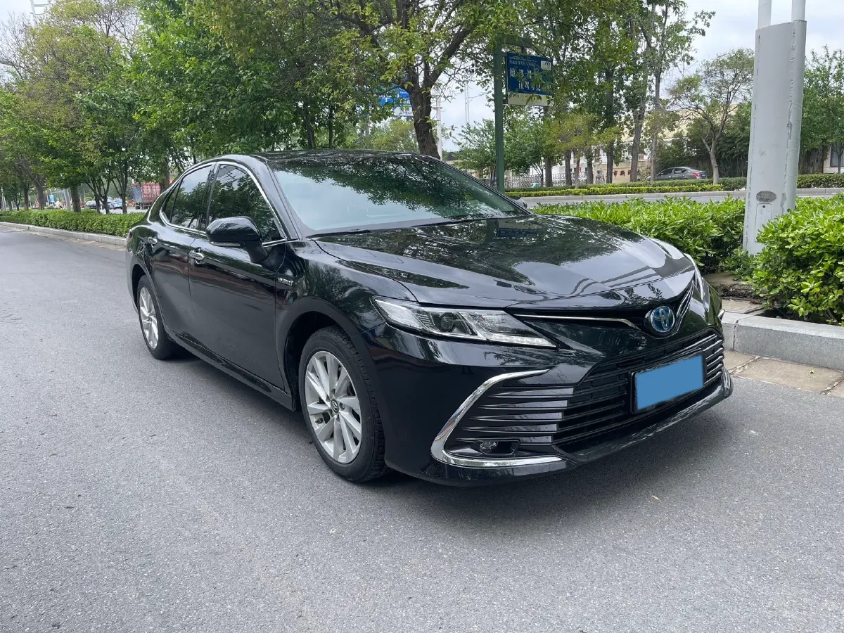 2023 Toyota Camry 2.5L 178HP L4 E-CVT Hybrid,autocango,china used car exporter,china ev exporter,chinese used car exporter,chinese used ev exporter