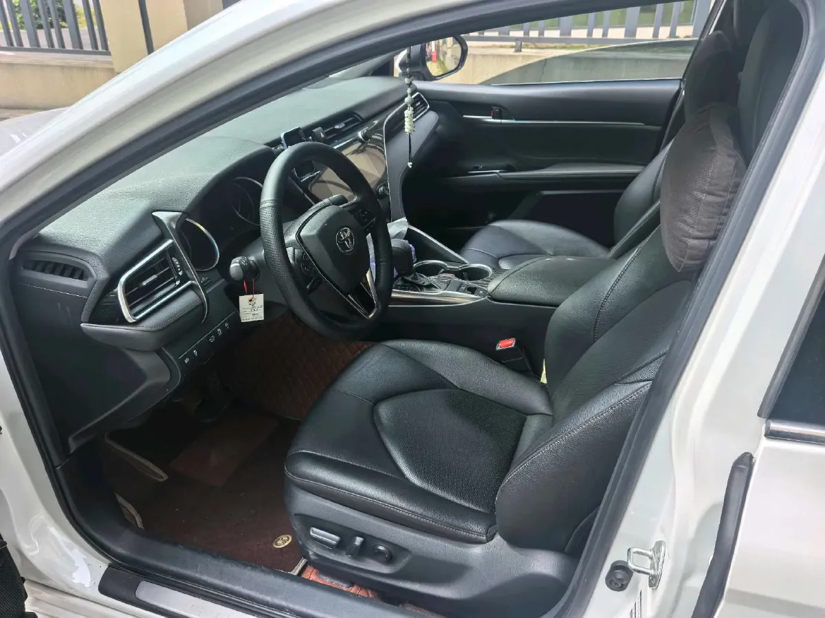 2019 Toyota Camry 2.0L 178HP L4 CVT,autocango,china used car exporter,china ev exporter,chinese used car exporter,chinese used ev exporter