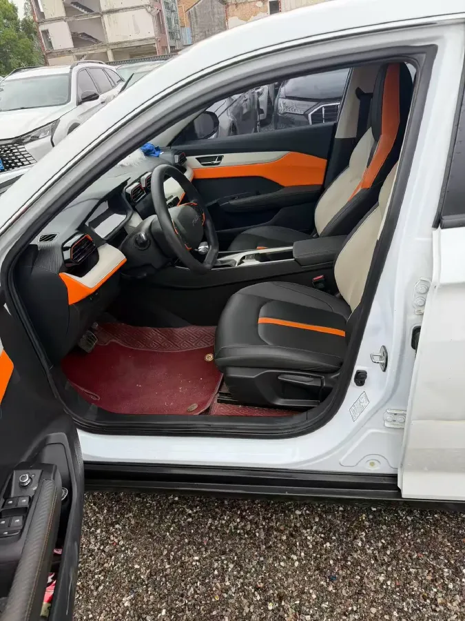 2023 DongFeng Aeolus YiXuan 1.5L 125HP L4 6DCT,autocango,china used car exporter,china ev exporter,chinese used car exporter,chinese used ev exporter