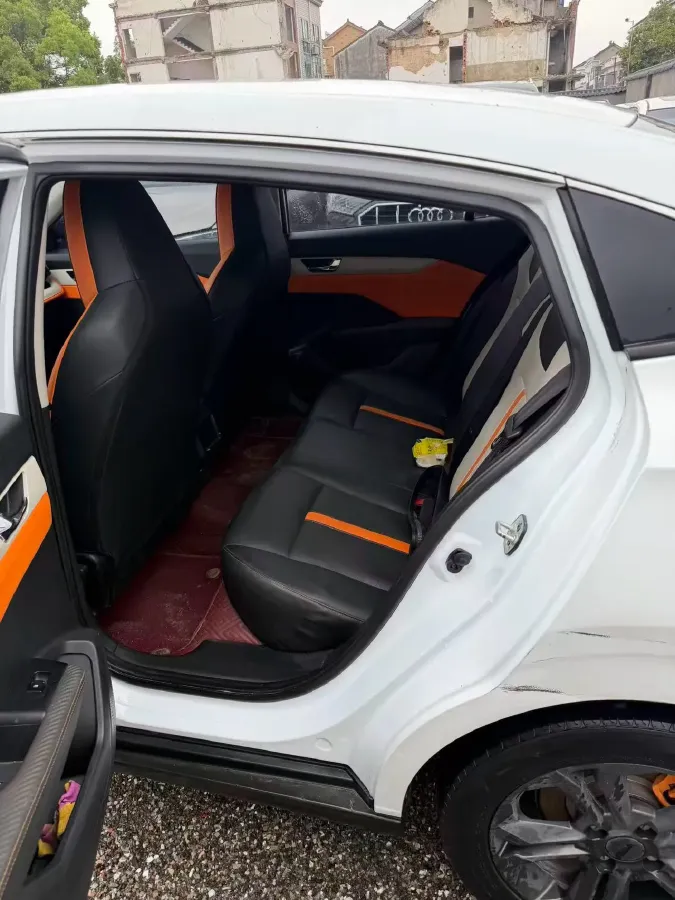 2023 DongFeng Aeolus YiXuan 1.5L 125HP L4 6DCT,autocango,china used car exporter,china ev exporter,chinese used car exporter,chinese used ev exporter