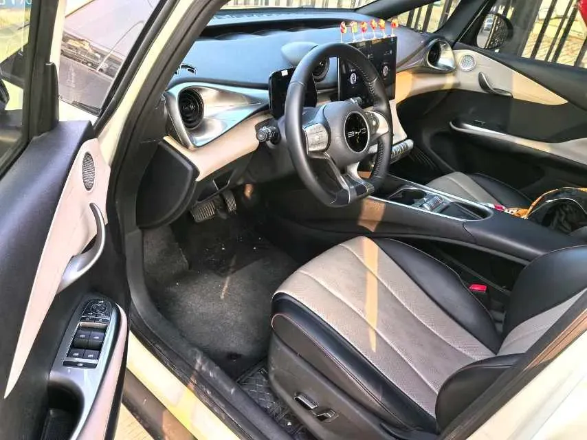 2023 BYD Dolphin BEV 44.928KWH,autocango,china used car exporter,china ev exporter,chinese used car exporter,chinese used ev exporter