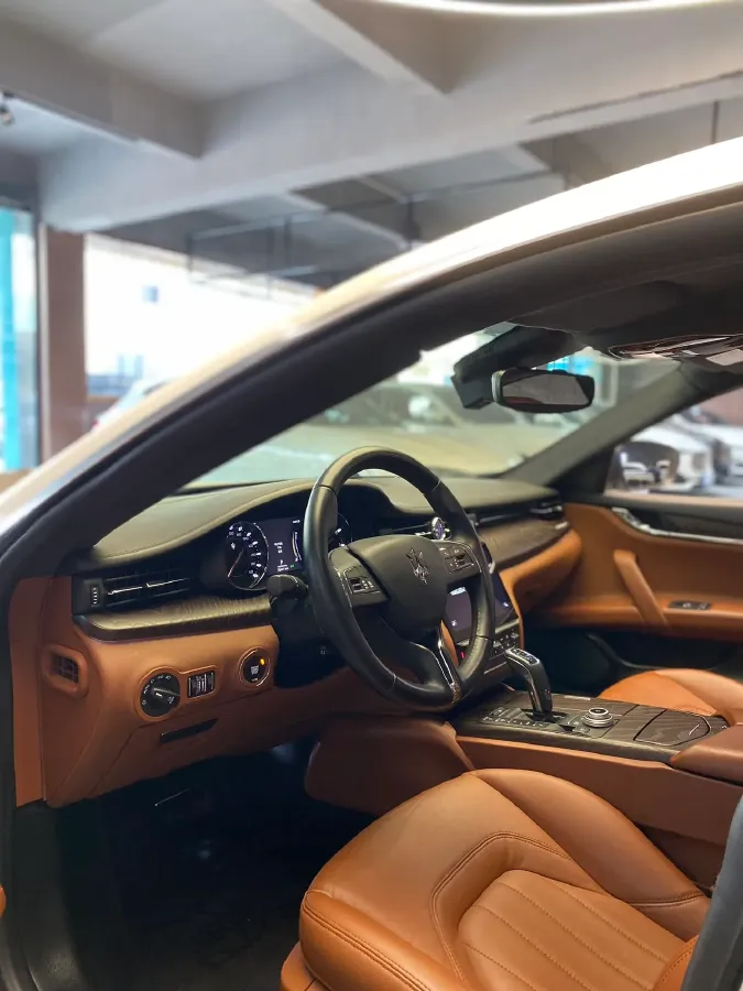 2021 Maserati Quattroporte 3.0T 350HP V6 8AT,autocango,china used car exporter,china ev exporter,chinese used car exporter,chinese used ev exporter