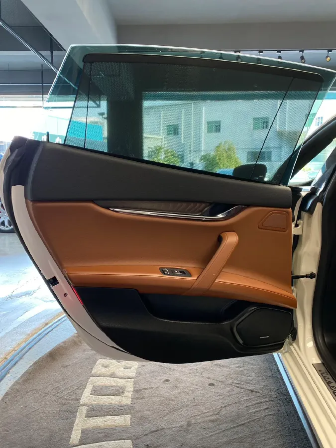 2021 Maserati Quattroporte 3.0T 350HP V6 8AT,autocango,china used car exporter,china ev exporter,chinese used car exporter,chinese used ev exporter