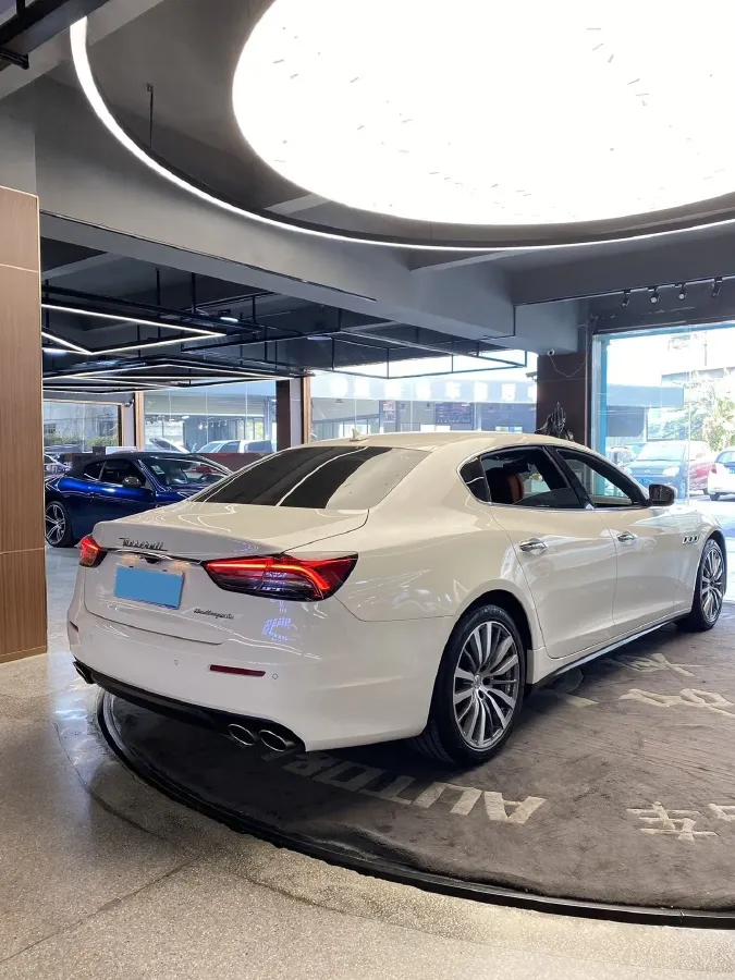 2021 Maserati Quattroporte 3.0T 350HP V6 8AT,autocango,china used car exporter,china ev exporter,chinese used car exporter,chinese used ev exporter