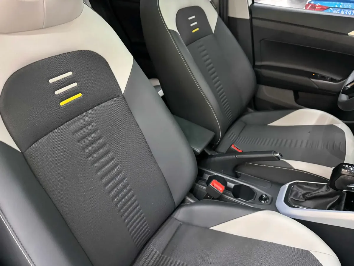 2019 Volkswagen Polo 1.5L 113HP L4 6AT,autocango,china used car exporter,china ev exporter,chinese used car exporter,chinese used ev exporter