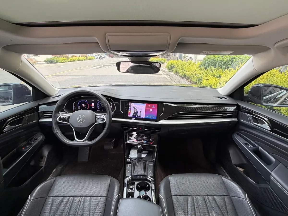 2023 Volkswagen Passat 2.0T 186HP L4 7DCT,autocango,china used car exporter,china ev exporter,chinese used car exporter,chinese used ev exporter