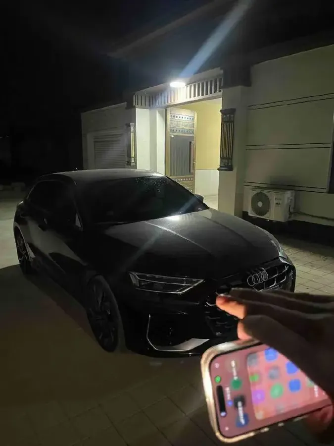 2025 Audi A3 1.5T 160HP L4 7DCT,autocango,china used car exporter,china ev exporter,chinese used car exporter,chinese used ev exporter