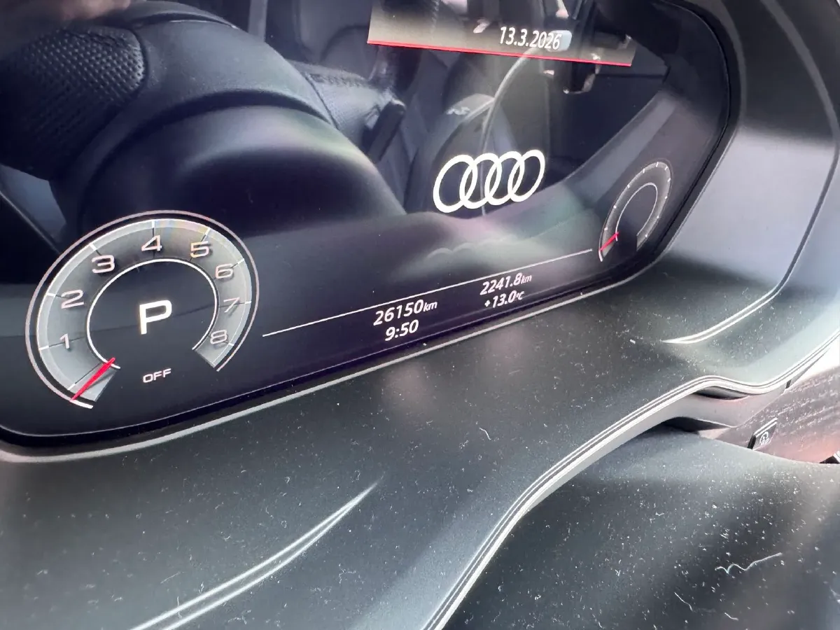 2023 Audi A4L 2.0T 190HP L4 7DCT,autocango,china used car exporter,china ev exporter,chinese used car exporter,chinese used ev exporter