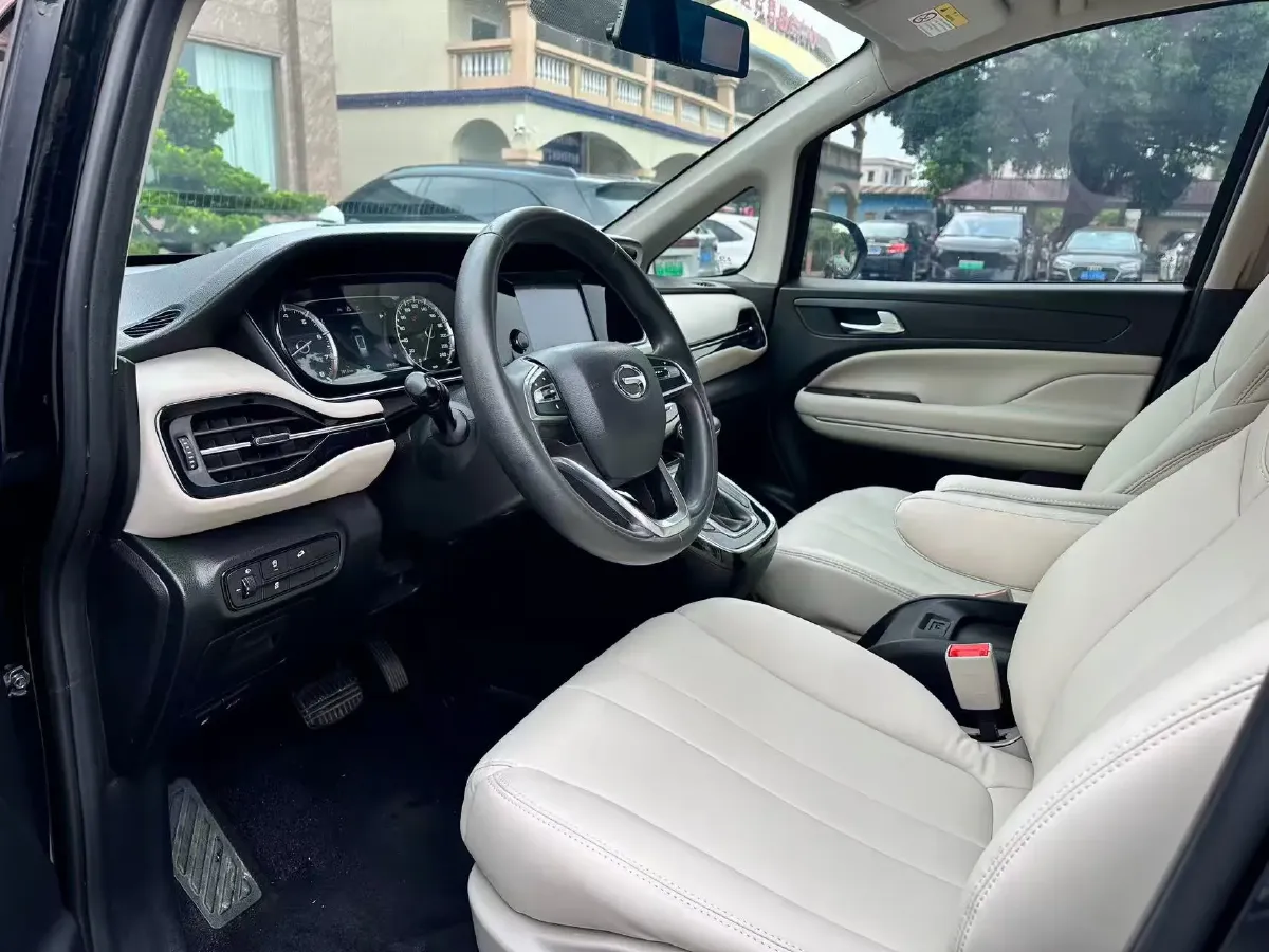 2021 GAC Trumpchi M6 1.5T 169HP L4 7DCT,autocango,china used car exporter,china ev exporter,chinese used car exporter,chinese used ev exporter