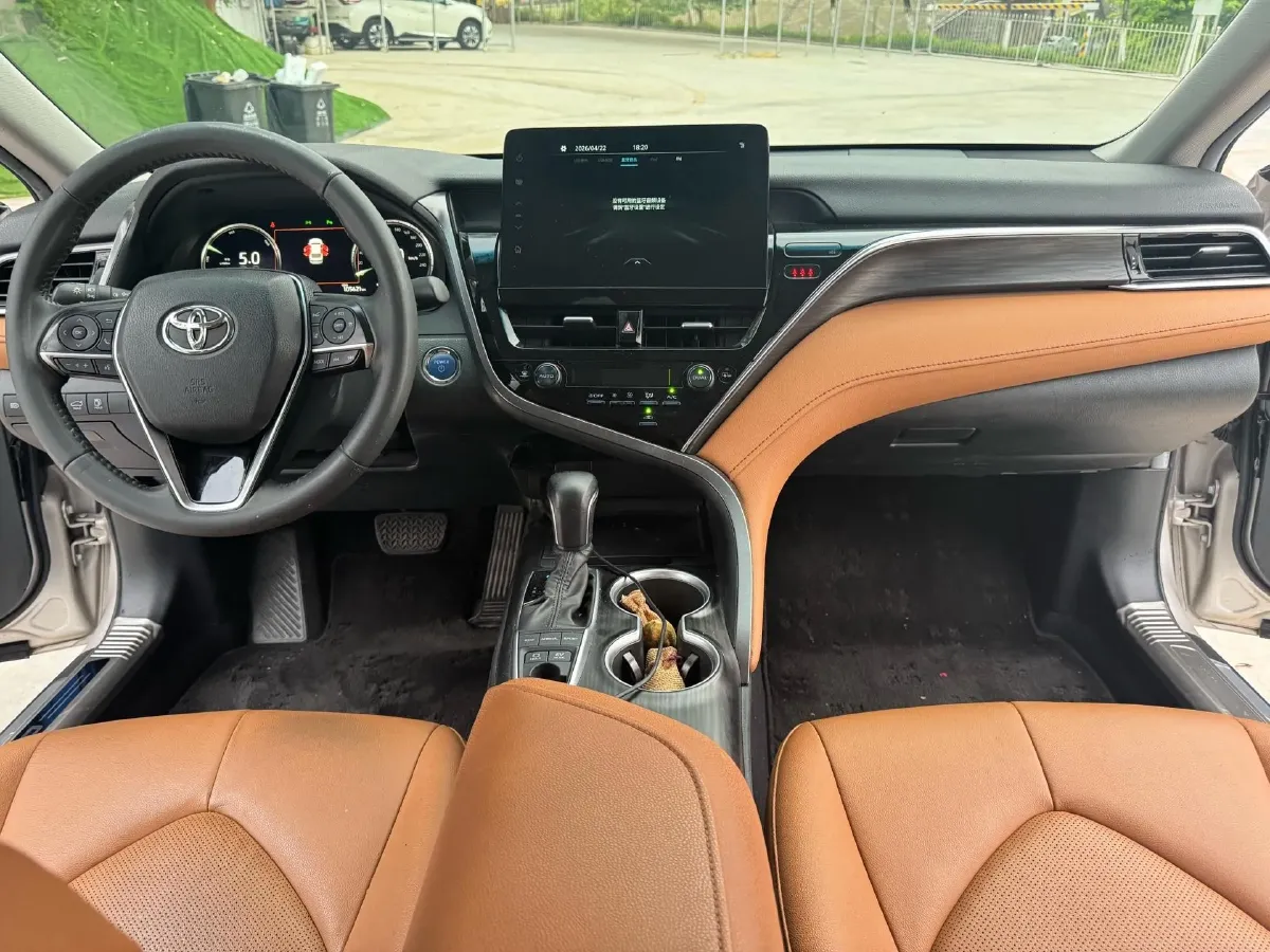 2021 Toyota Camry 2.5L 178HP L4 E-CVT Hybrid,autocango,china used car exporter,china ev exporter,chinese used car exporter,chinese used ev exporter