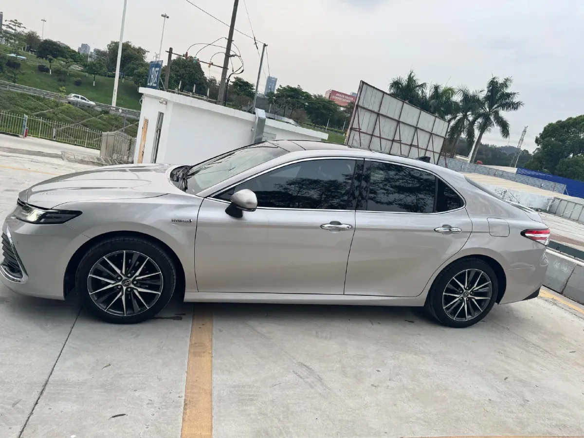 2021 Toyota Camry 2.5L 178HP L4 E-CVT Hybrid,autocango,china used car exporter,china ev exporter,chinese used car exporter,chinese used ev exporter