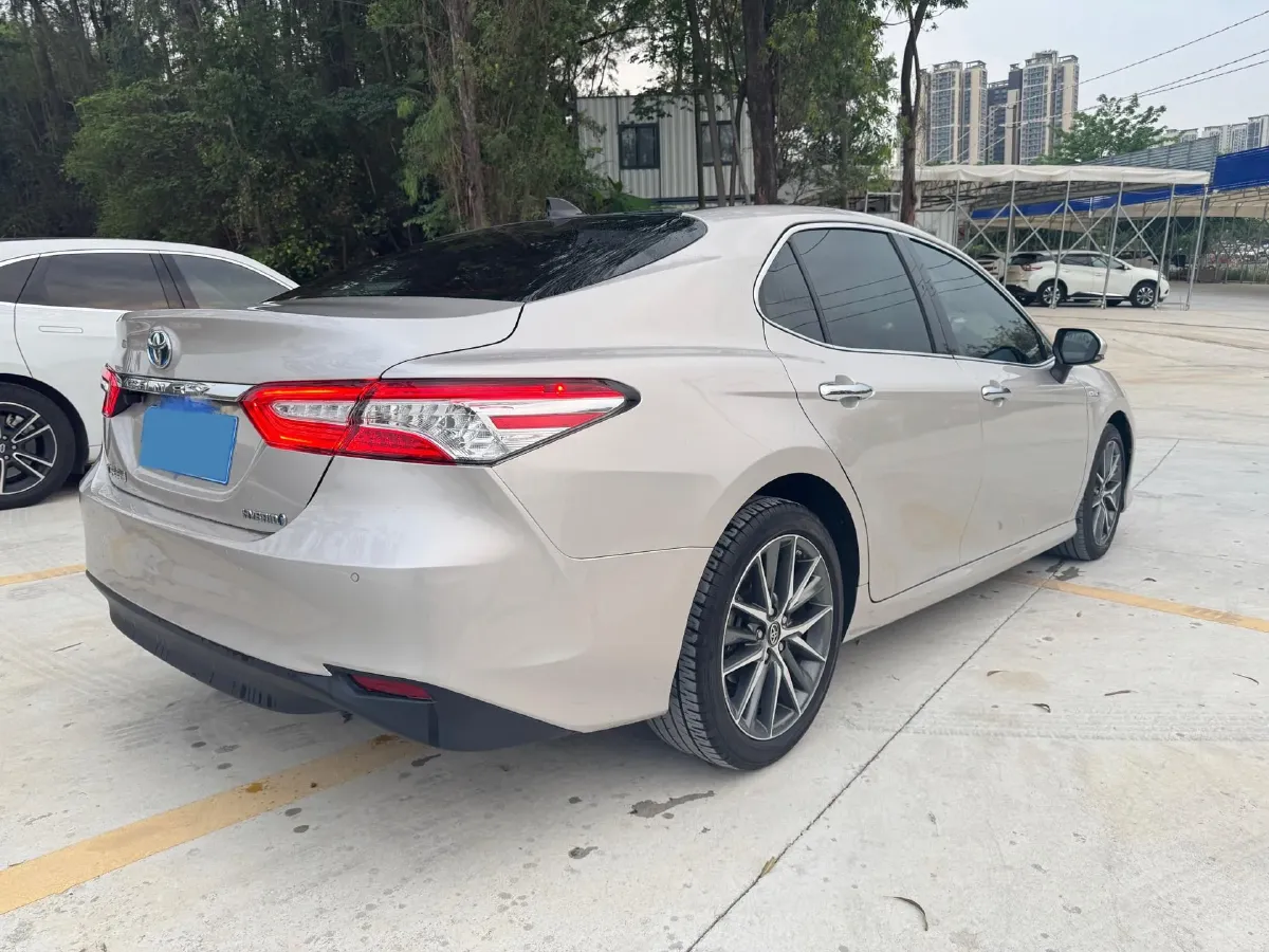 2021 Toyota Camry 2.5L 178HP L4 E-CVT Hybrid,autocango,china used car exporter,china ev exporter,chinese used car exporter,chinese used ev exporter