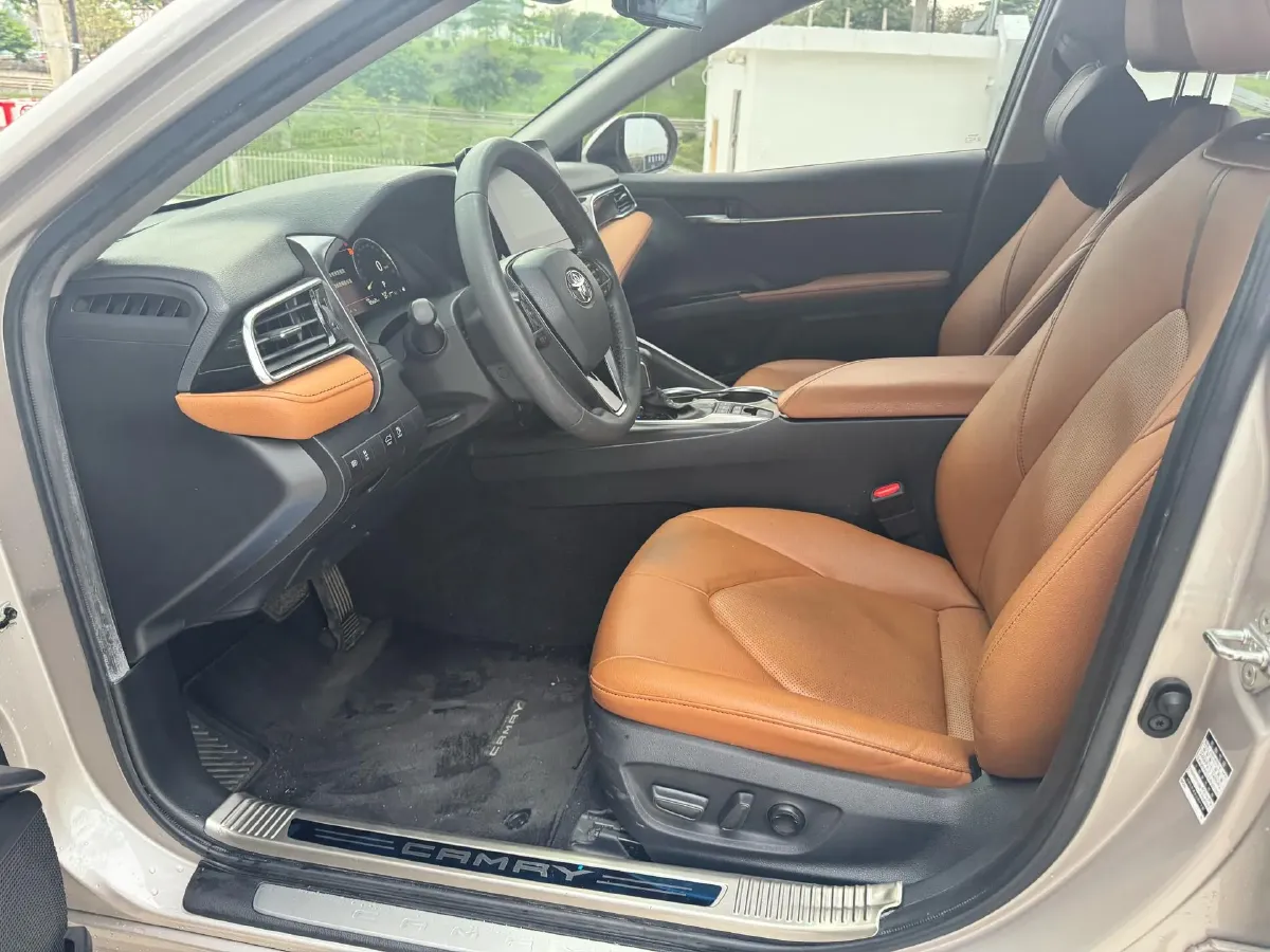 2021 Toyota Camry 2.5L 178HP L4 E-CVT Hybrid,autocango,china used car exporter,china ev exporter,chinese used car exporter,chinese used ev exporter