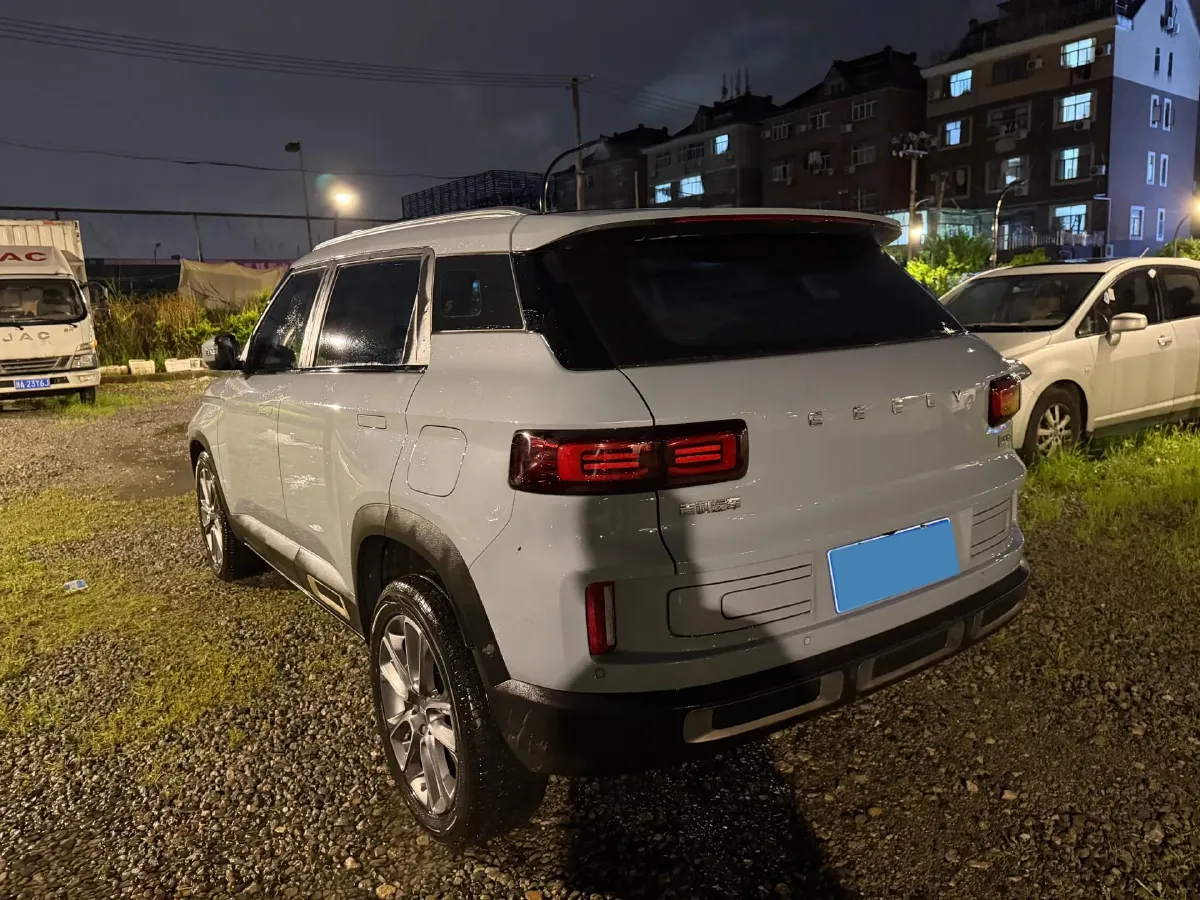 2020 Geely ICON 1.5T 177HP L3 7DCT,autocango,china used car exporter,china ev exporter,chinese used car exporter,chinese used ev exporter