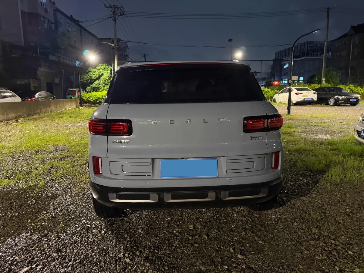 2020 Geely ICON 1.5T 177HP L3 7DCT,autocango,china used car exporter,china ev exporter,chinese used car exporter,chinese used ev exporter