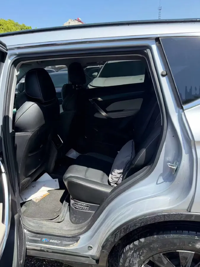 2020 Geely Azkarra 1.8T 184HP L4 7DCT,autocango,china used car exporter,china ev exporter,chinese used car exporter,chinese used ev exporter