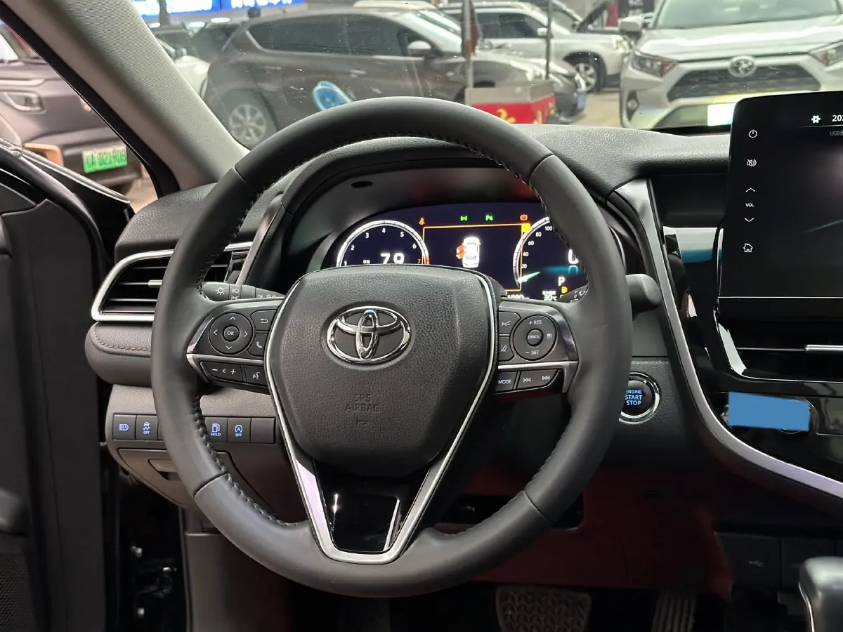 2021 Toyota Camry 2.5L 209HP L4 8AT,autocango,china used car exporter,china ev exporter,chinese used car exporter,chinese used ev exporter