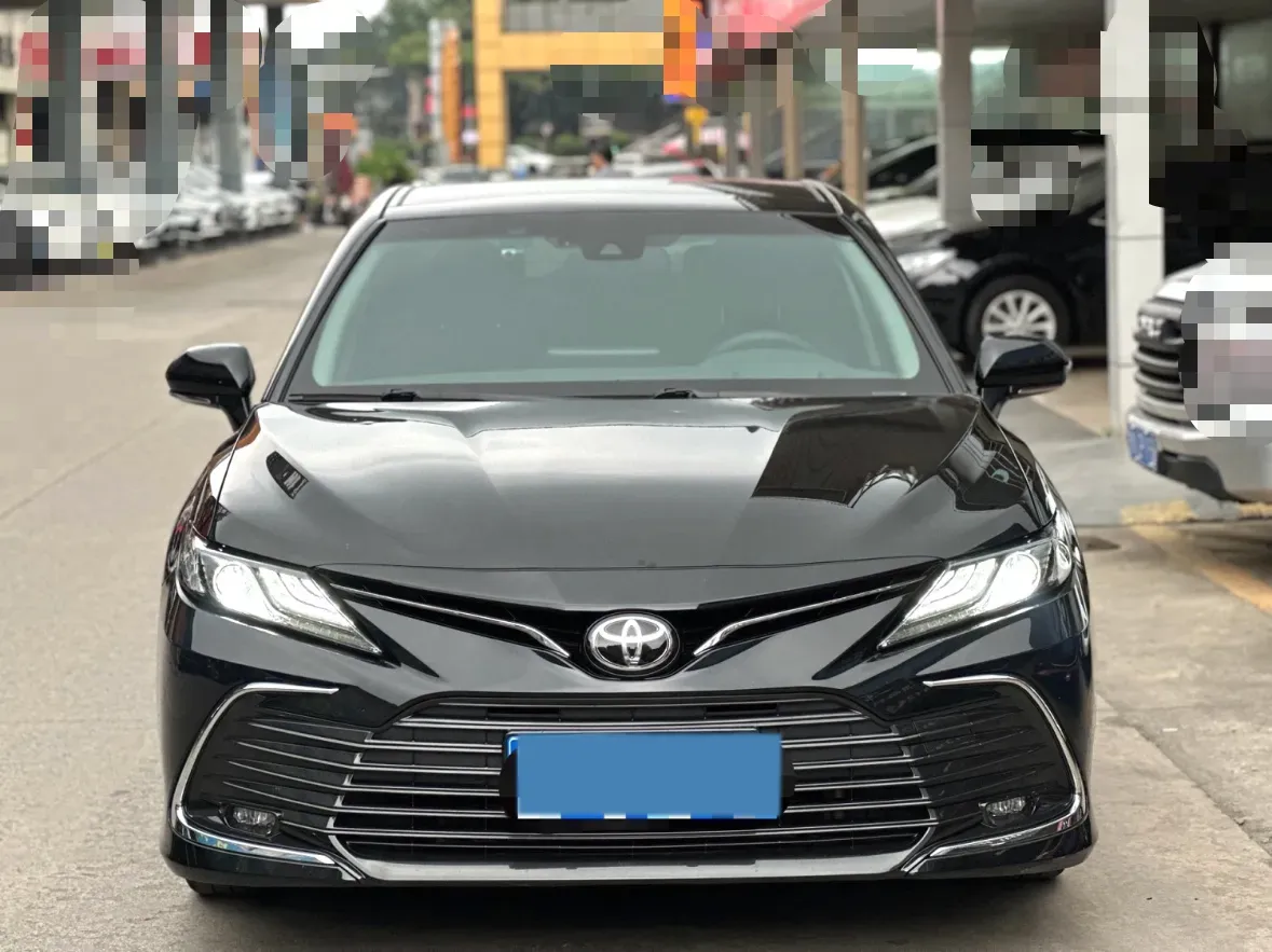 2021 Toyota Camry 2.5L 209HP L4 8AT,autocango,china used car exporter,china ev exporter,chinese used car exporter,chinese used ev exporter