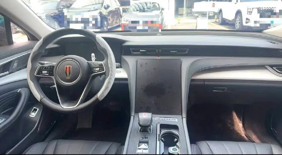 2025 HongQi H5 1.5T 169HP L4 1DHT Hybrid,autocango,china used car exporter,china ev exporter,chinese used car exporter,chinese used ev exporter