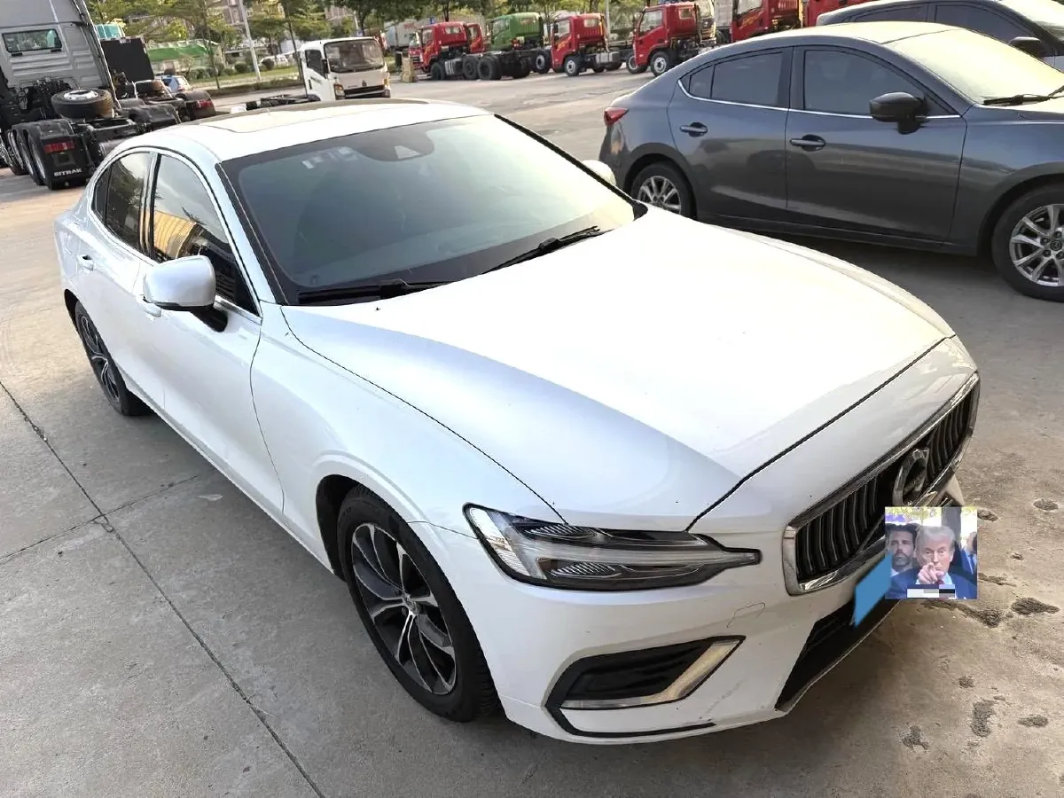 2021 Volvo S60 2.0T 190HP L4 8AT,autocango,china used car exporter,china ev exporter,chinese used car exporter,chinese used ev exporter