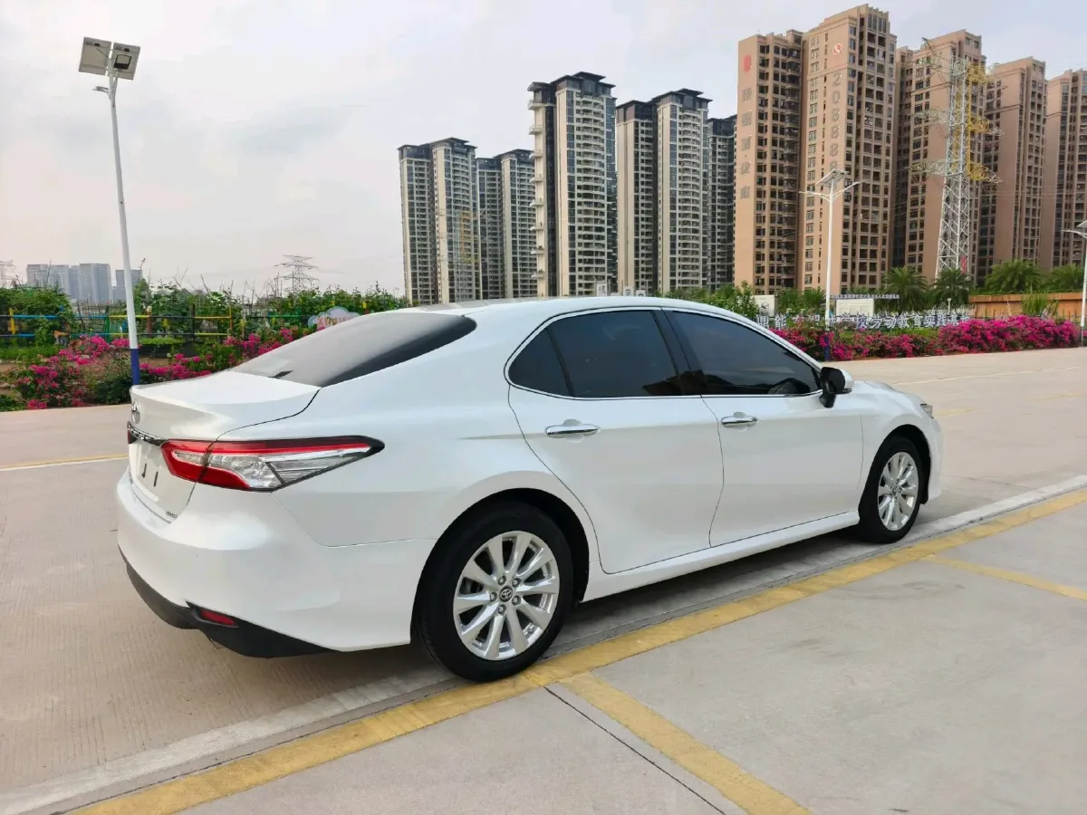 2019 Toyota Camry 2.0L 178HP L4 CVT,autocango,china used car exporter,china ev exporter,chinese used car exporter,chinese used ev exporter
