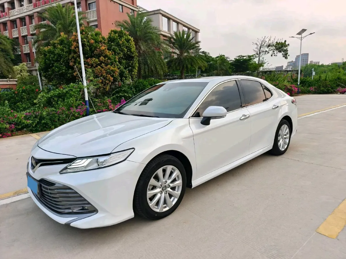 2019 Toyota Camry 2.0L 178HP L4 CVT,autocango,china used car exporter,china ev exporter,chinese used car exporter,chinese used ev exporter