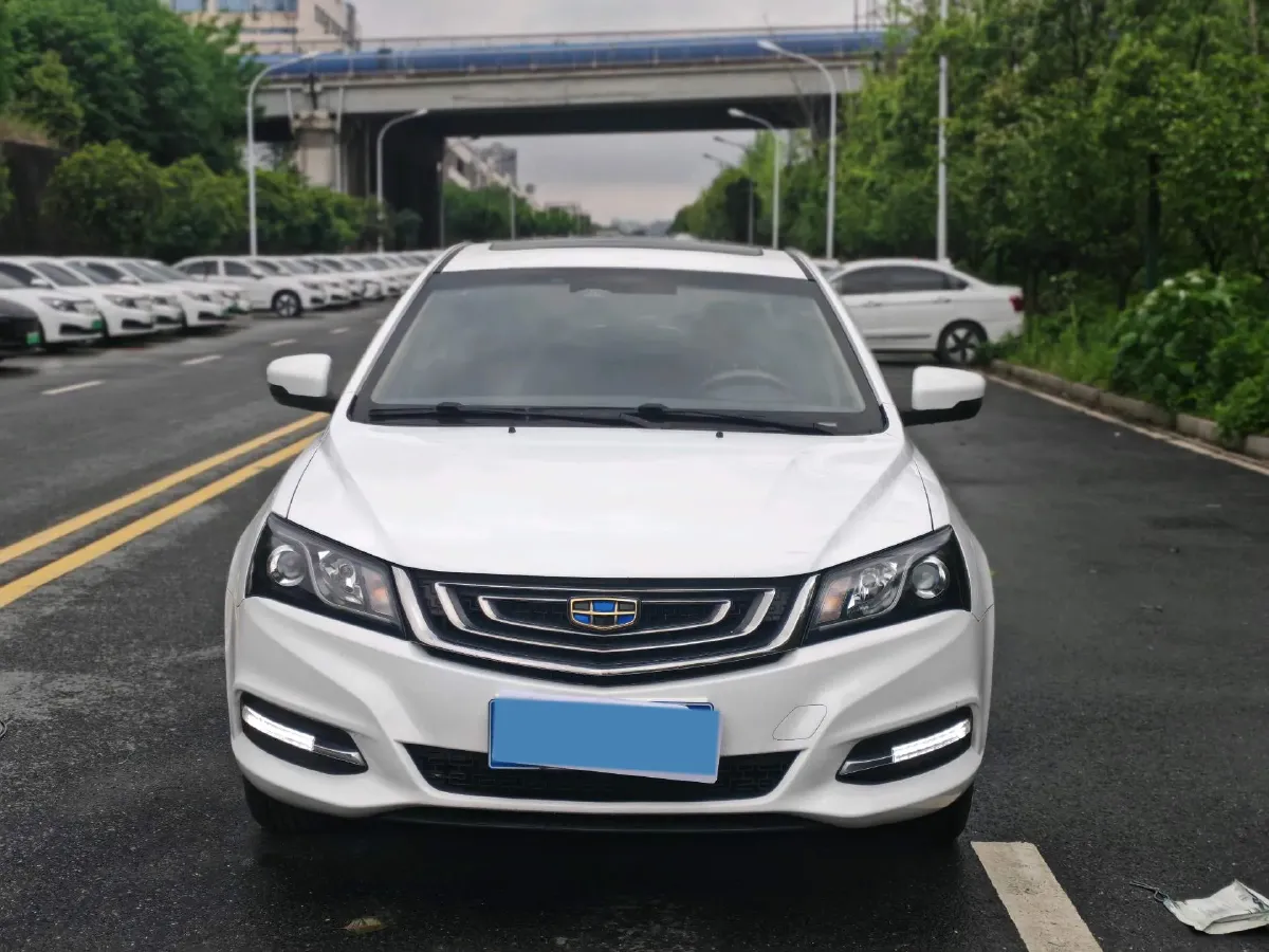 2017 Geely Emgrand 1.5L 109HP L4 5MT,autocango,china used car exporter,china ev exporter,chinese used car exporter,chinese used ev exporter
