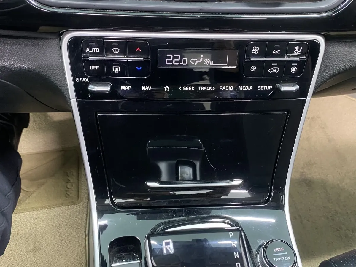 2023 Kia Seltos 1.5L 115HP L4 CVT,autocango,china used car exporter,china ev exporter,chinese used car exporter,chinese used ev exporter