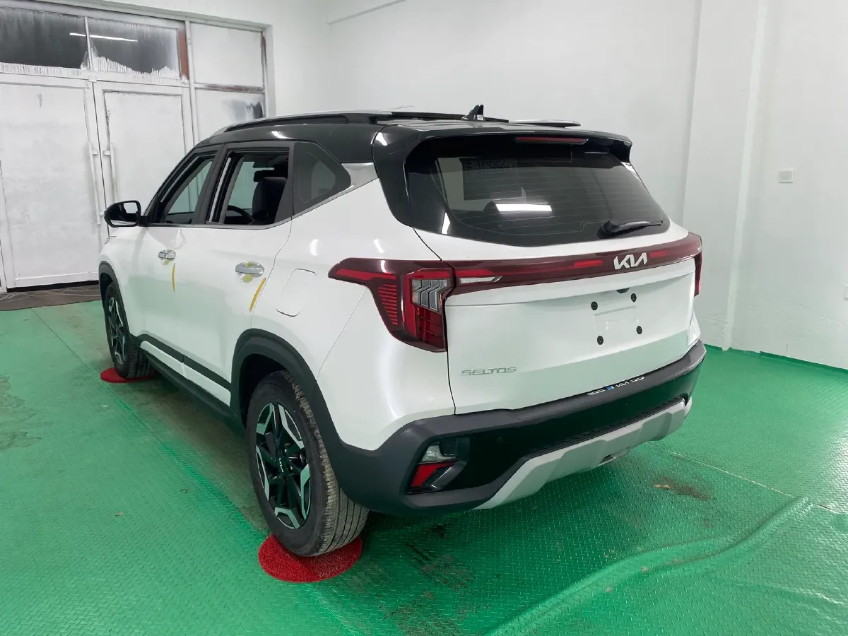 2023 Kia Seltos 1.5L 115HP L4 CVT,autocango,china used car exporter,china ev exporter,chinese used car exporter,chinese used ev exporter