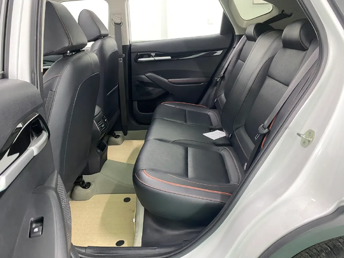 2023 Kia Seltos 1.5L 115HP L4 CVT,autocango,china used car exporter,china ev exporter,chinese used car exporter,chinese used ev exporter