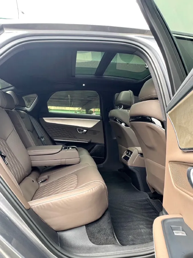 2024 BYD Han BEV 60.48KWH,autocango,china used car exporter,china ev exporter,chinese used car exporter,chinese used ev exporter